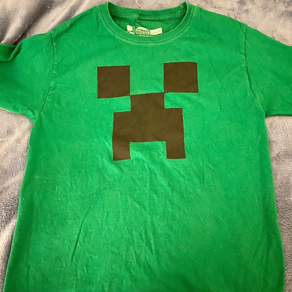 Minecraft creeper shirt